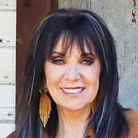 Lily Isaacs
